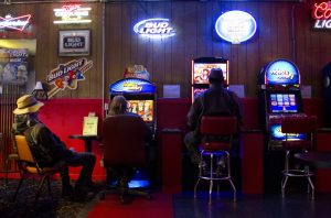 How Mobile Online Lottery Boosts the Convenience of Instant Ticket Purchases